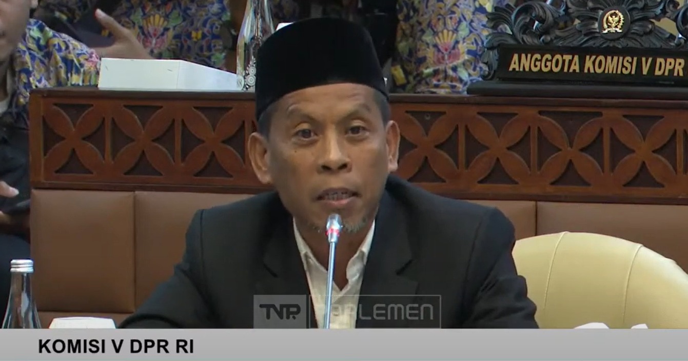 Anggota Komisi V F-PKS, Ajak Pemerintah Gotong Royong Bangun Desa