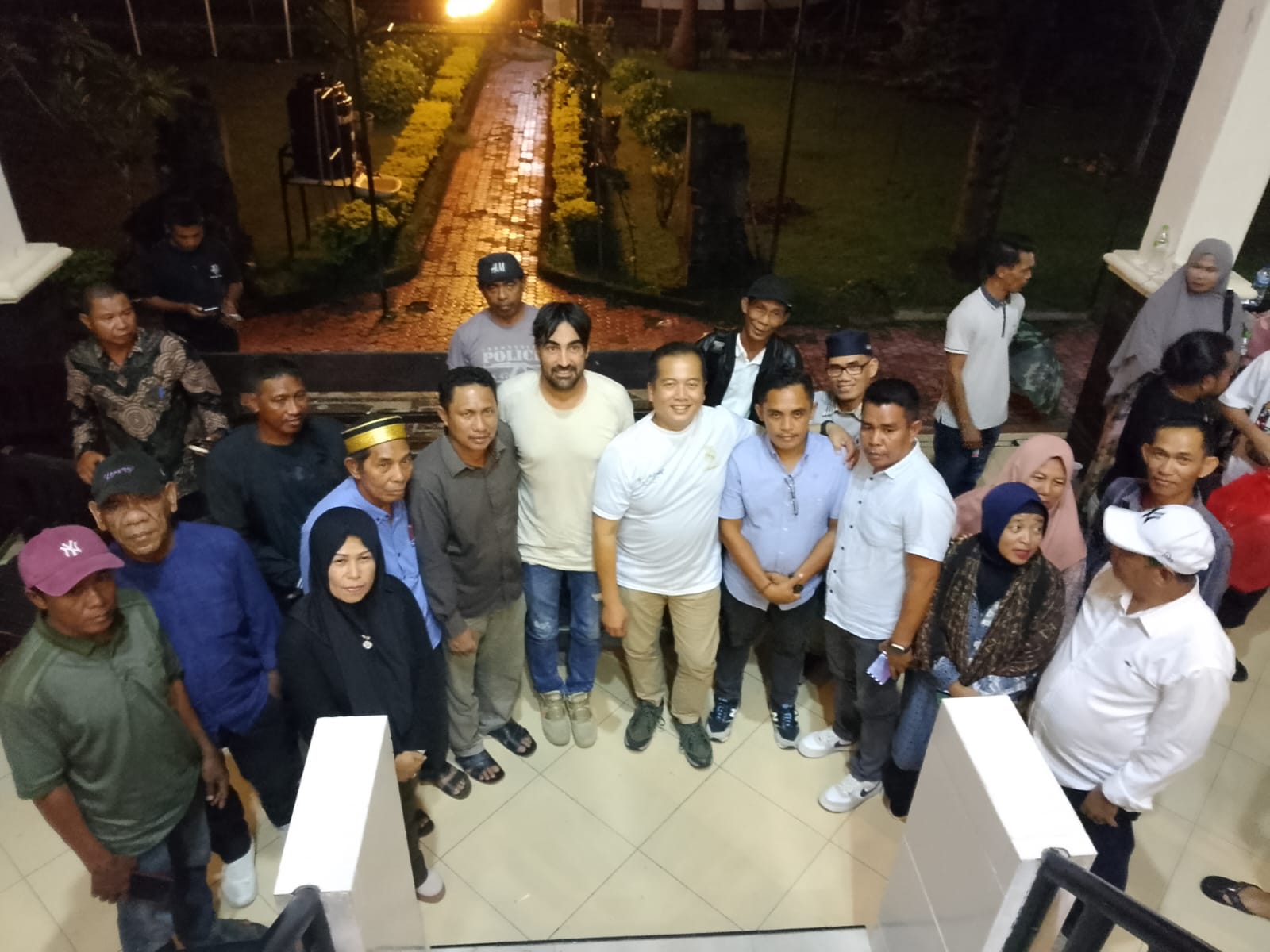 Lalu Iqbal Komitmen Wujudkan Wisata Lakey Peak Mendunia