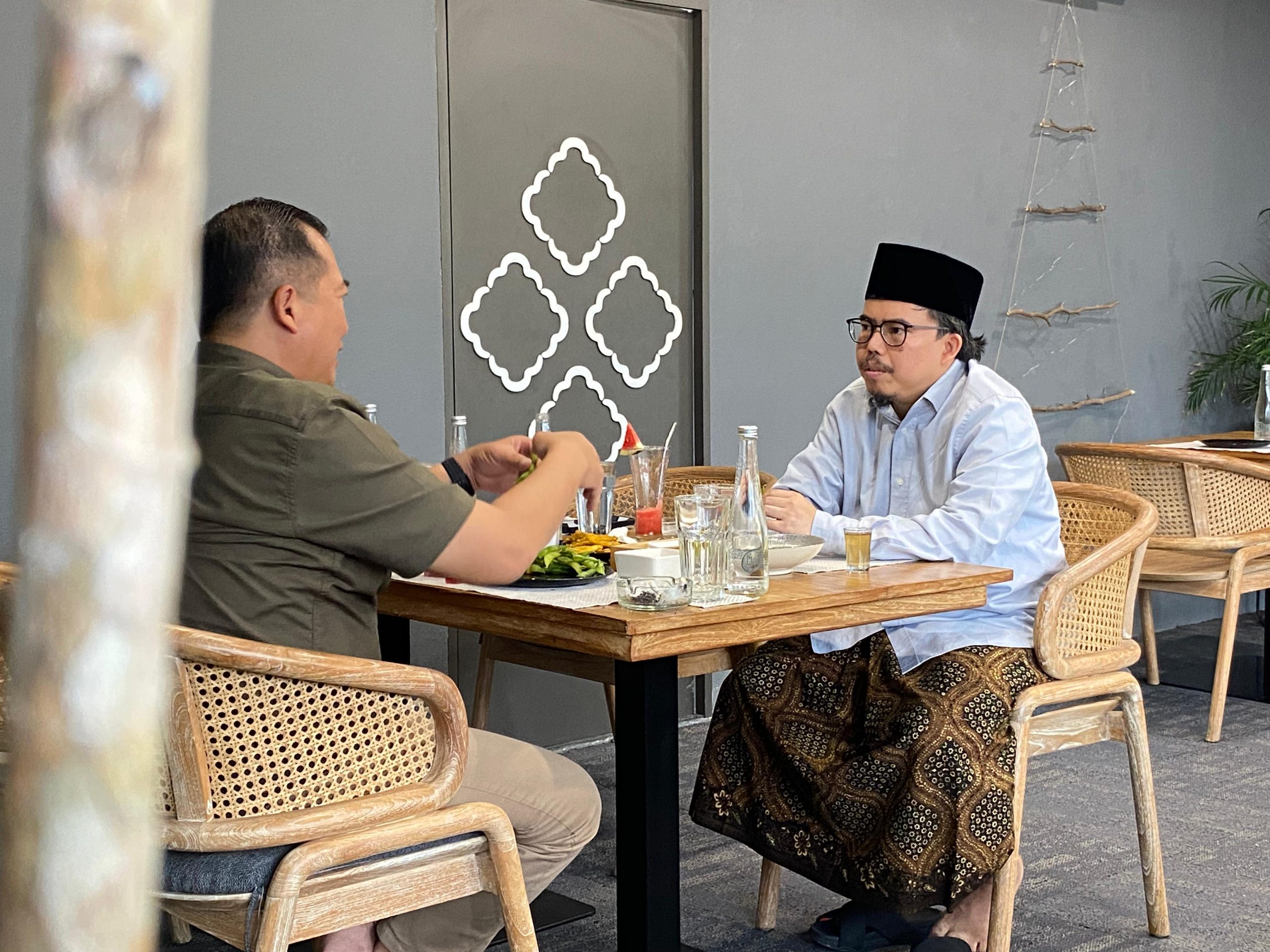 Lalu Iqbal dan Ketum PBNW “Ngopi Bareng”, Bahas Apa?