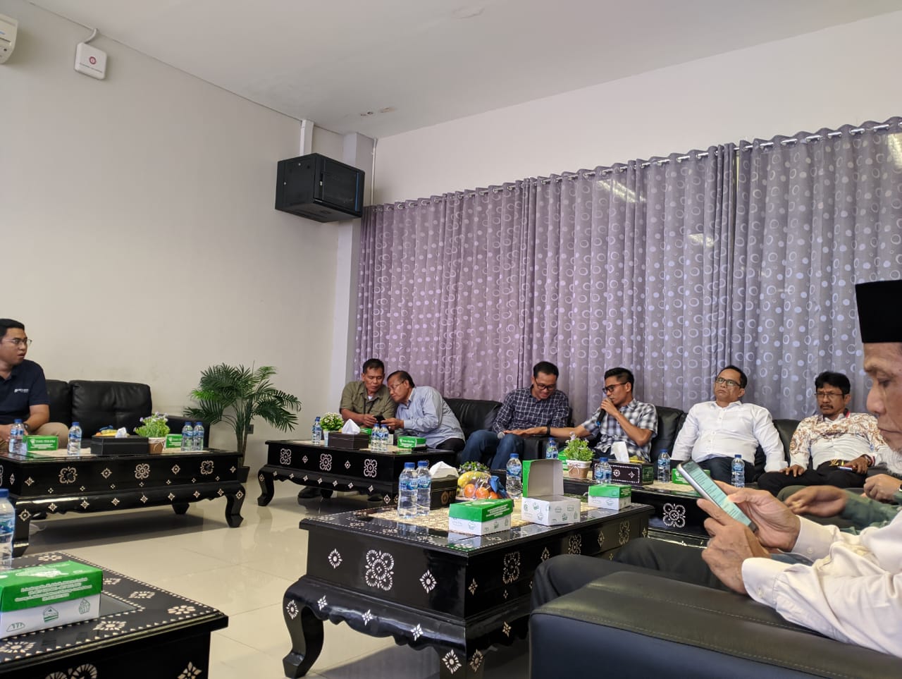 DPRD NTB Pertanyakan Retribusi Kapal Pesiar di Gili Mas Hanya 5 Persen