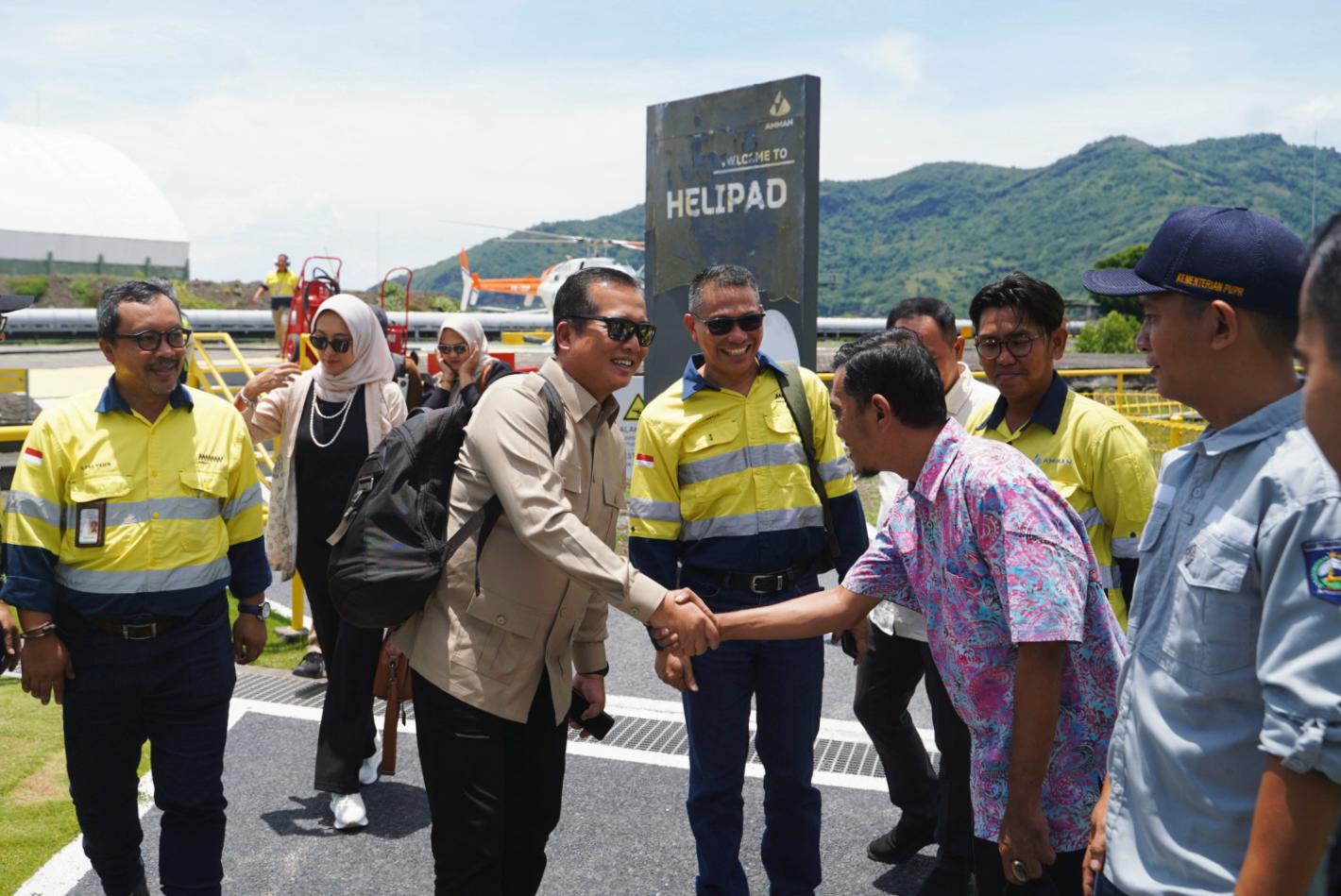 Gubernur NTB Lalu Iqbal Harapkan Smelter Hadirkan Industri Baru