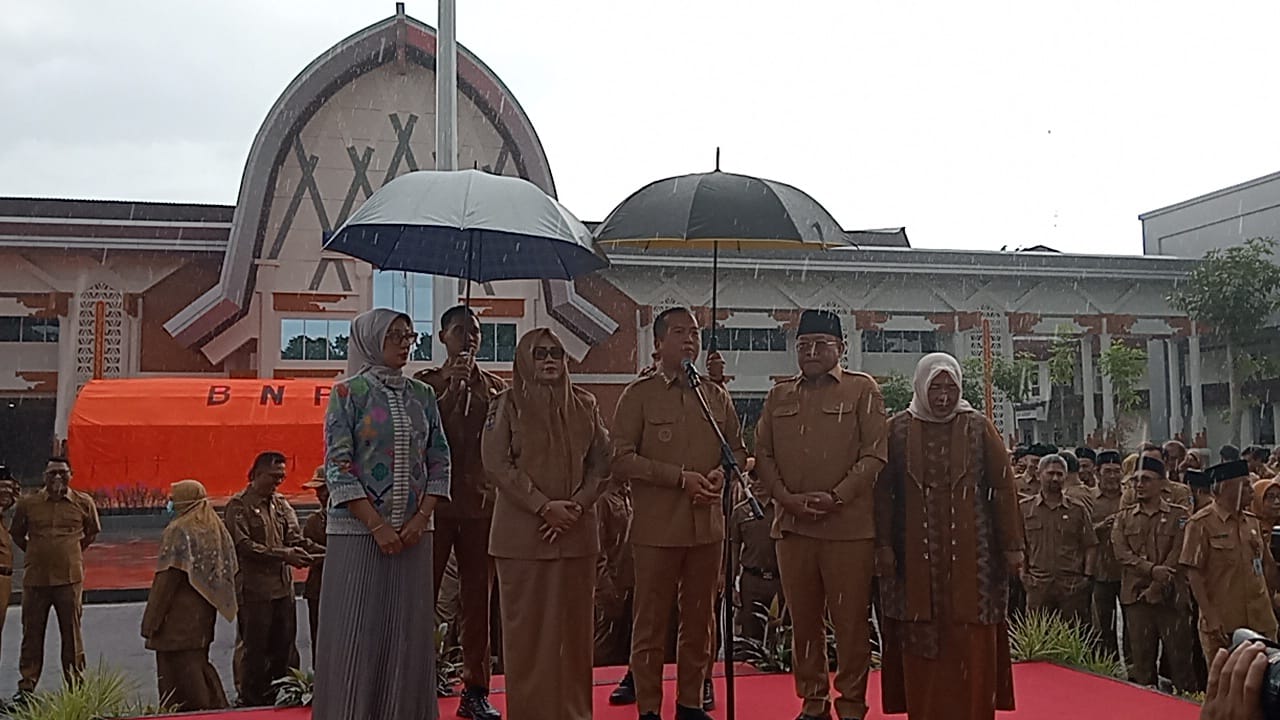 Hujan Mengiringi Purna Tugas Miq Gite Sebagai Sekda NTB
