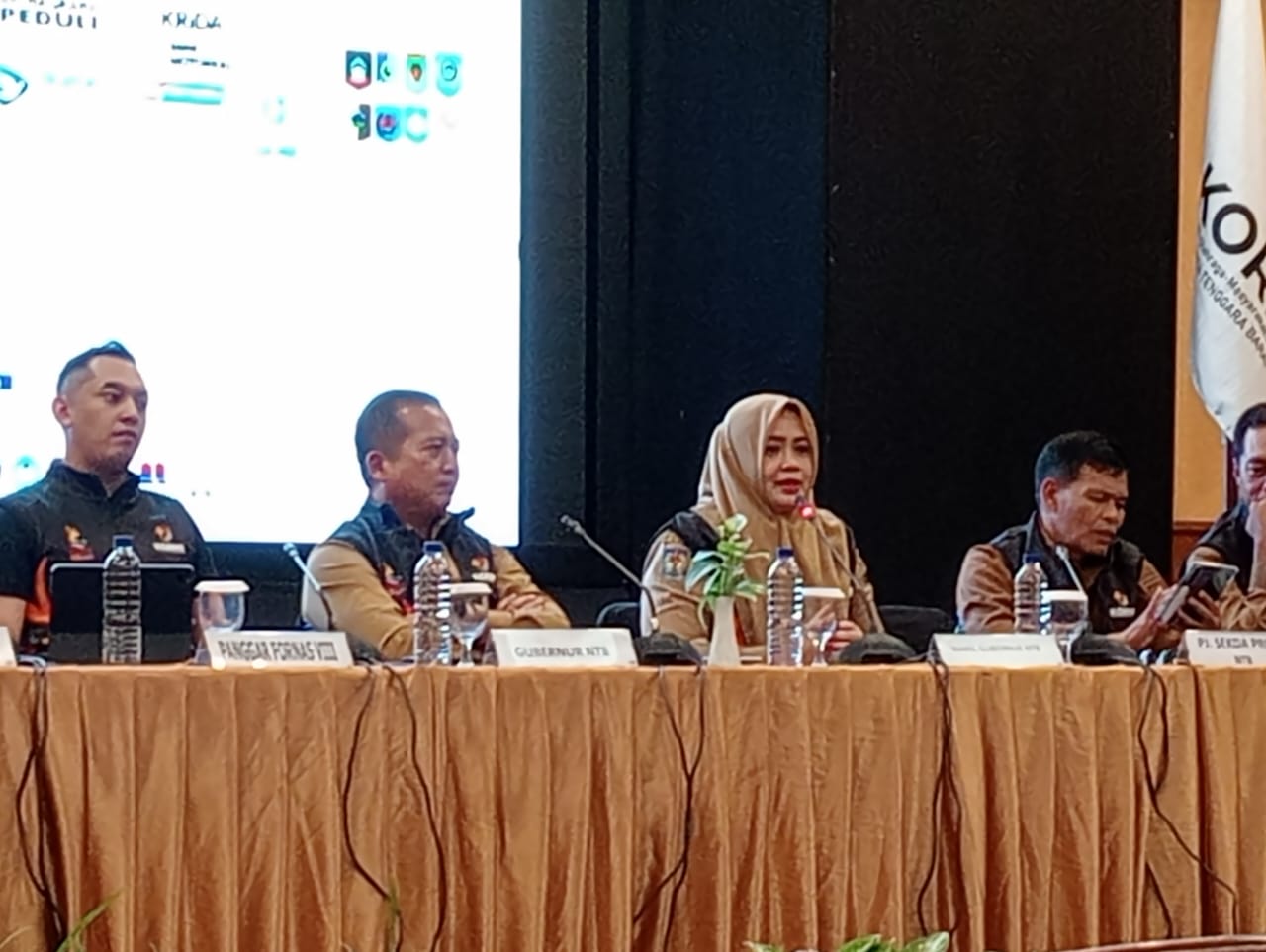 Pembukaan Spektakuler FORNAS VIII NTB, Kalah Menang Semua Senang