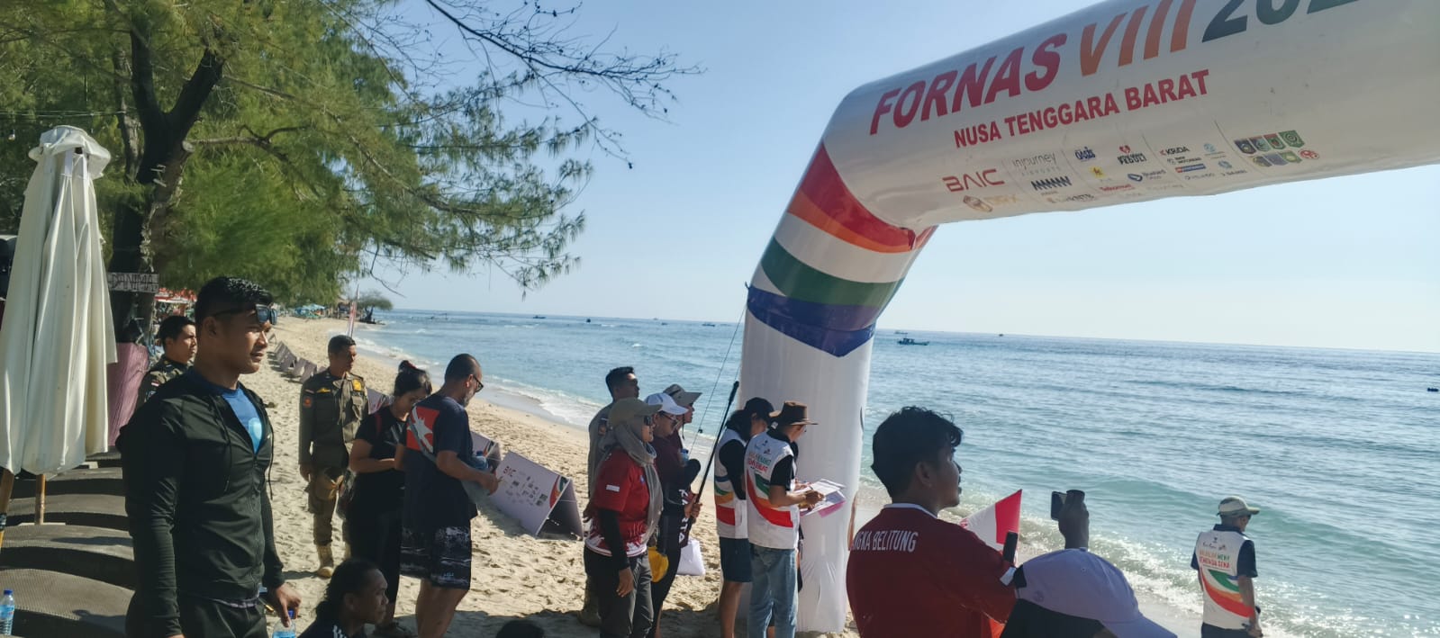 Derasnya Ombak dan Kencangnya Angin Laut di Gili Trawangan Jadi Tantangan Inorga Stand Up Paddle
