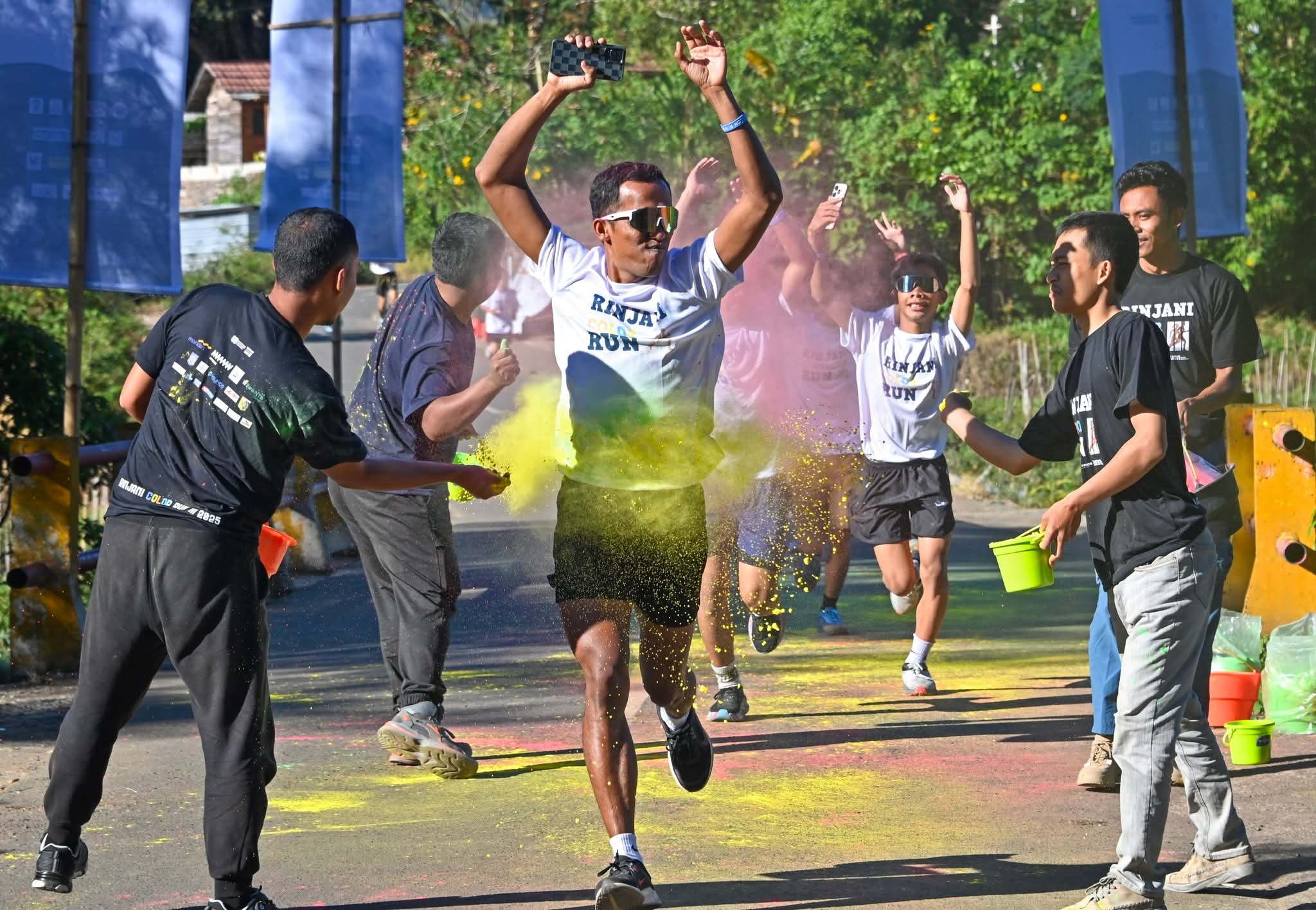 ANTARA Color Run 2025 Perkuat Citra Rinjani di Mata Dunia