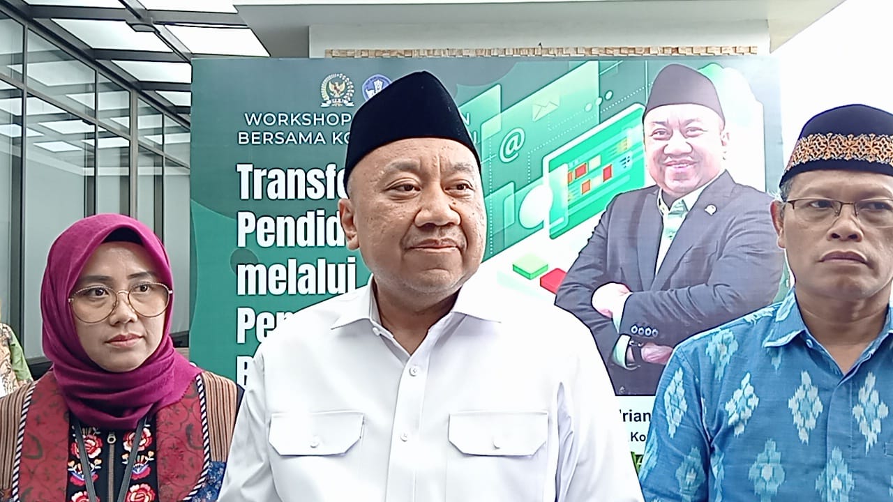 Komisi X DPR RI Dorong Larangan Roblox untuk Siswa Demi Lindungi Anak dari Konten Kekerasan