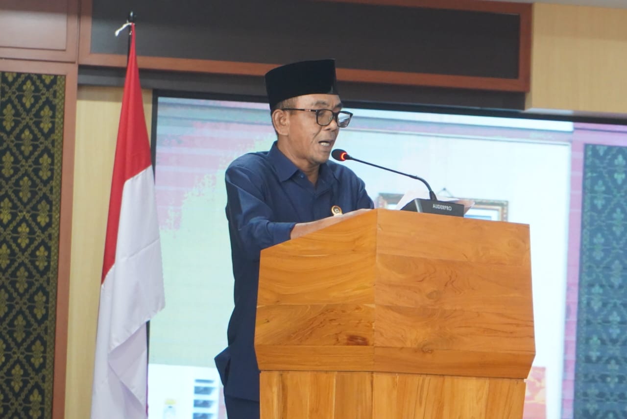 Fraksi Demokrat Sampaikan Pandangan Kritis Atas R-APBD Perubahan 2025
