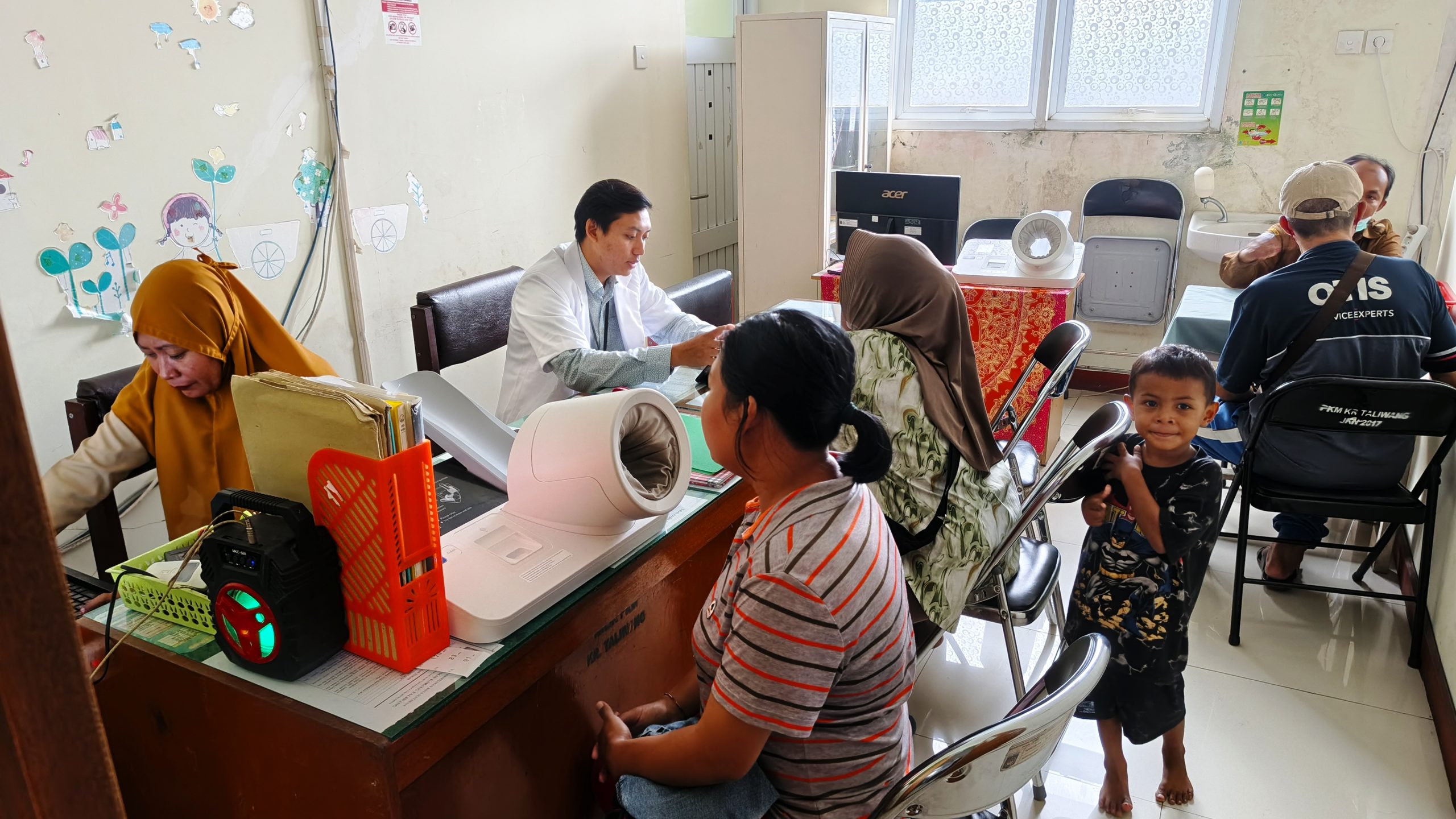 Layanan Klinik Sore Puskesmas Karang Taliwang Resmi Dimulai, Warga Sambut Positif  ‎