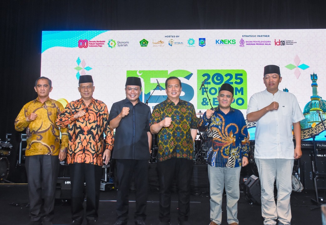 Resmi Ditutup Gubernur NTB, Event IES Wujud Nyata Pengembangan Ekonomi Berbasis Syari’ah
