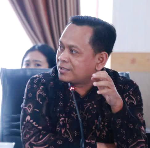 Keluhan Guru Mencuat, Herman Gerindra Minta Kaji Ulang Wacana FDS