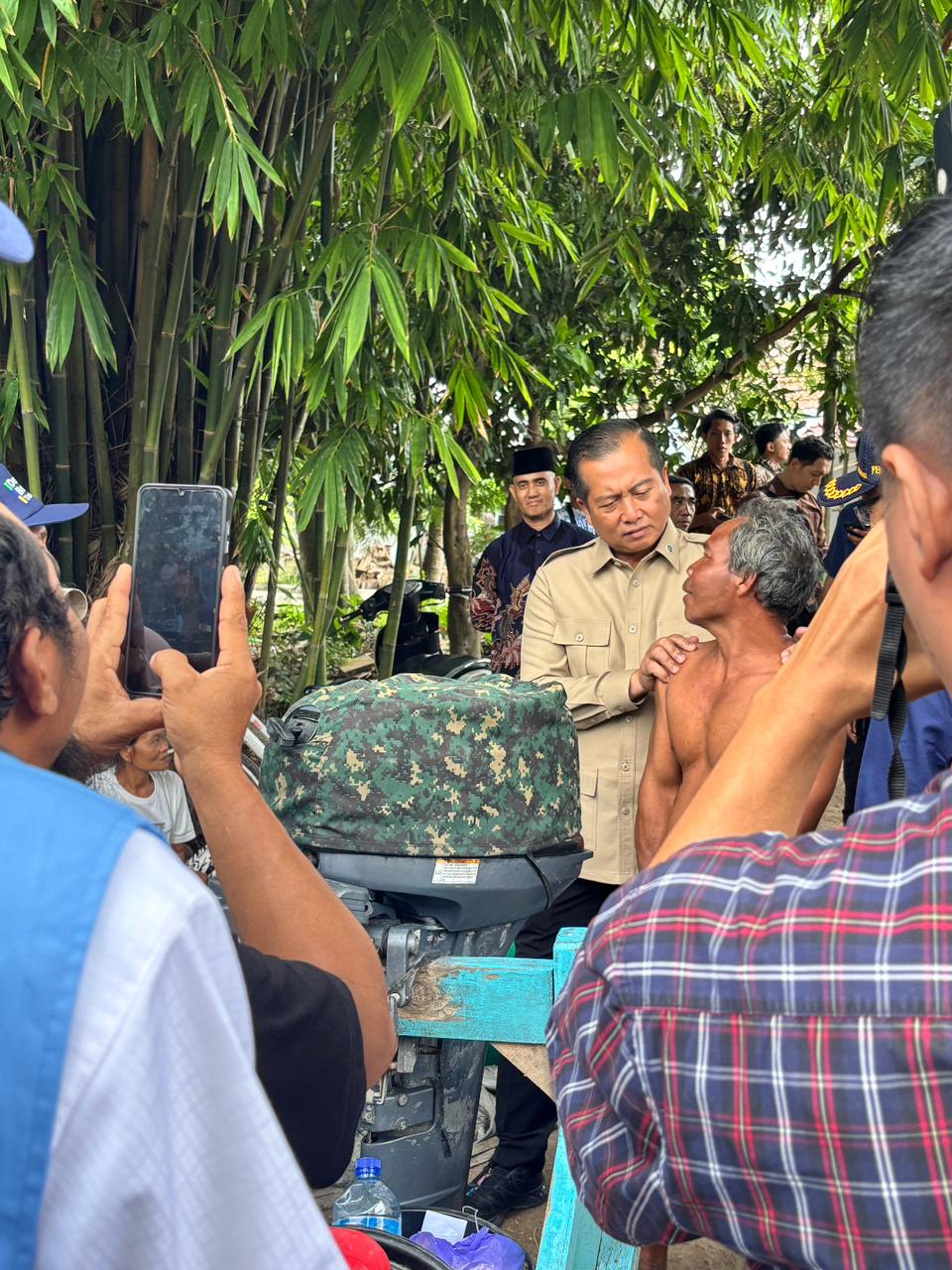 Gubernur Iqbal Tinjau Renovasi RTLH dan MCK Warga Miskin Ekstrem Pesisir Desa Malaka