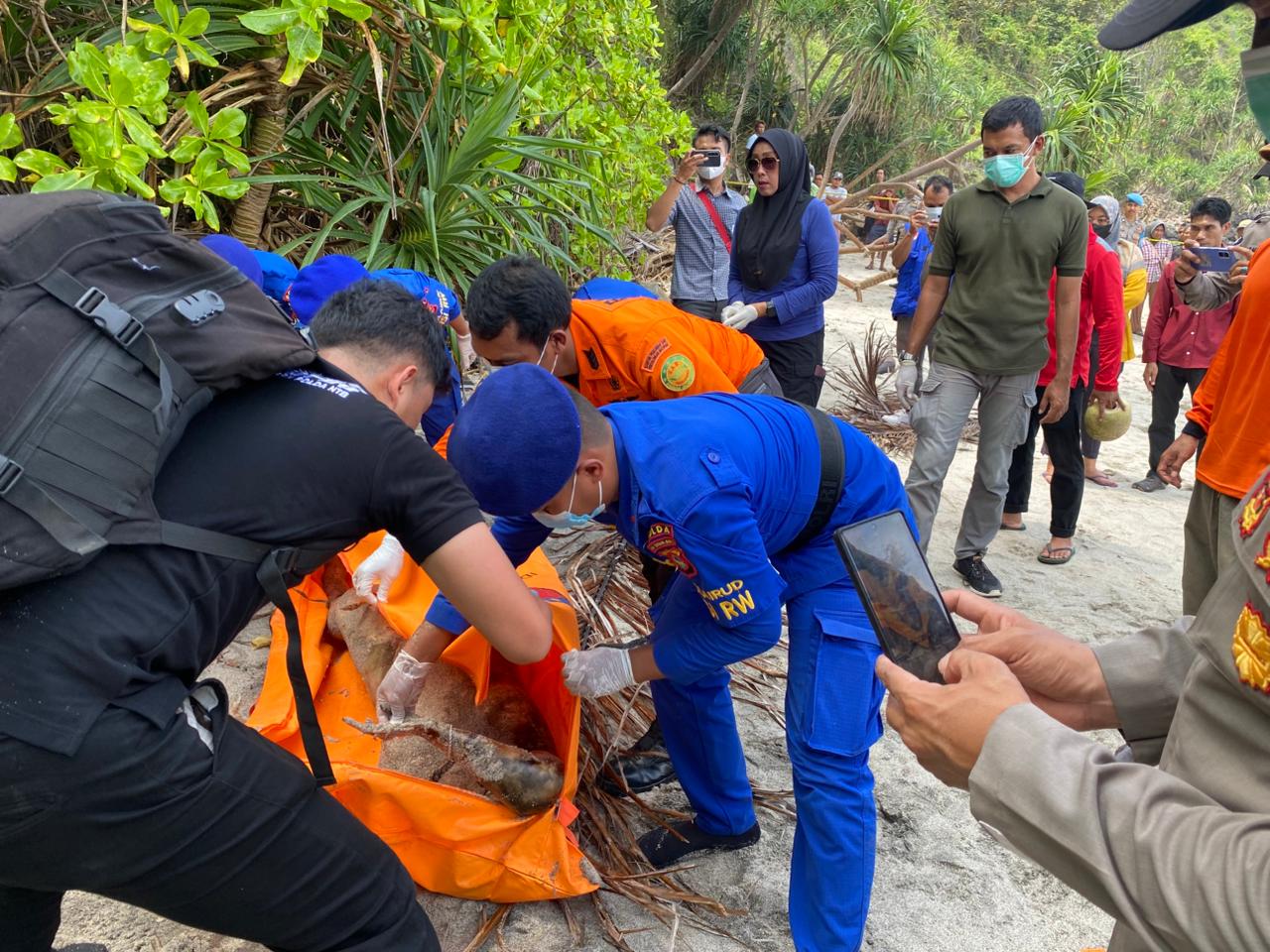Hanya Pakai Celana Dalam, Mayat Wanita Hebohkan Warga Dusun Pandanan KLU