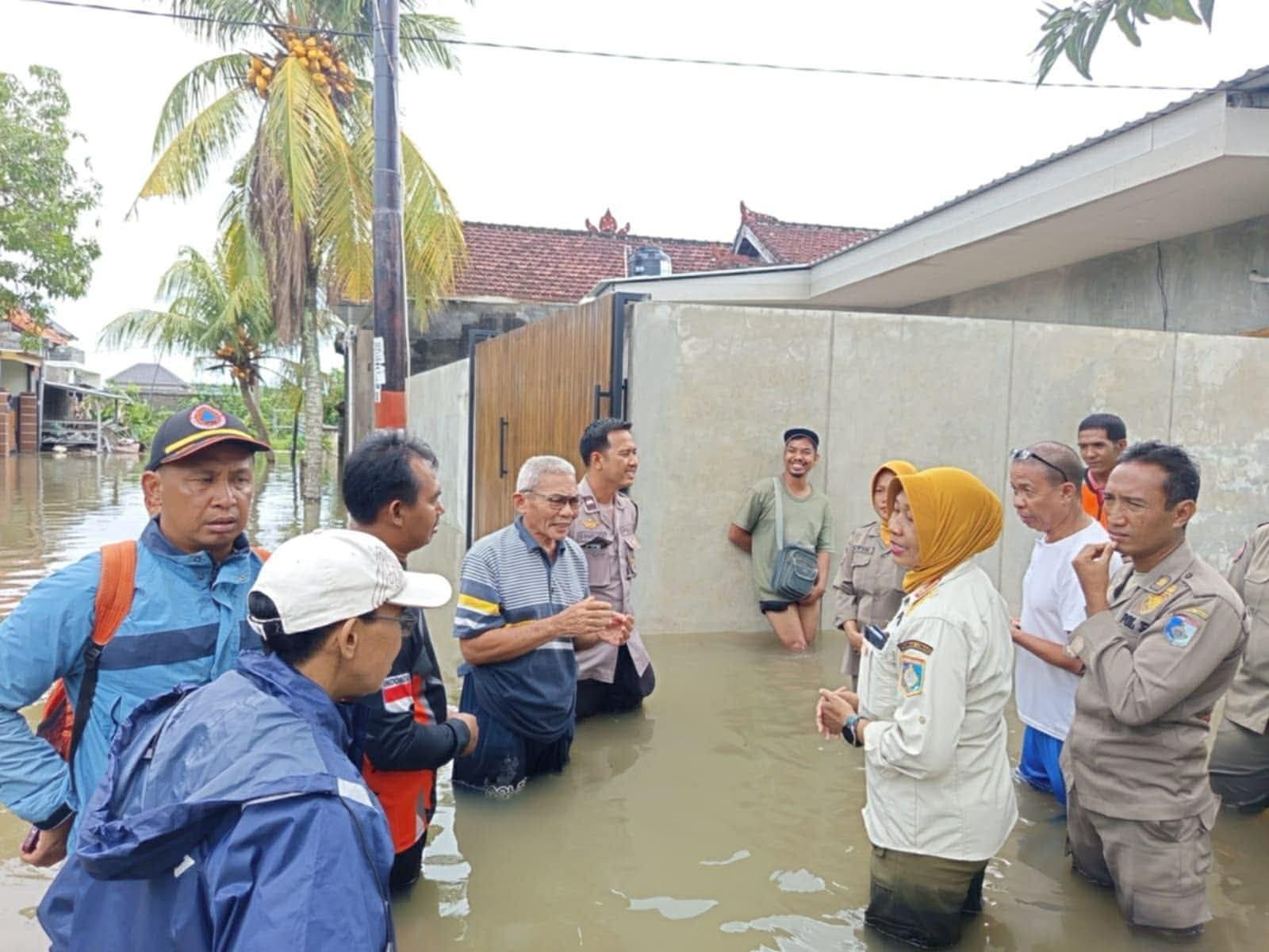 Empat Dusun Terendam Banjir, Camat dan Kades Perampuan Turun Pantau Warga Terdampak