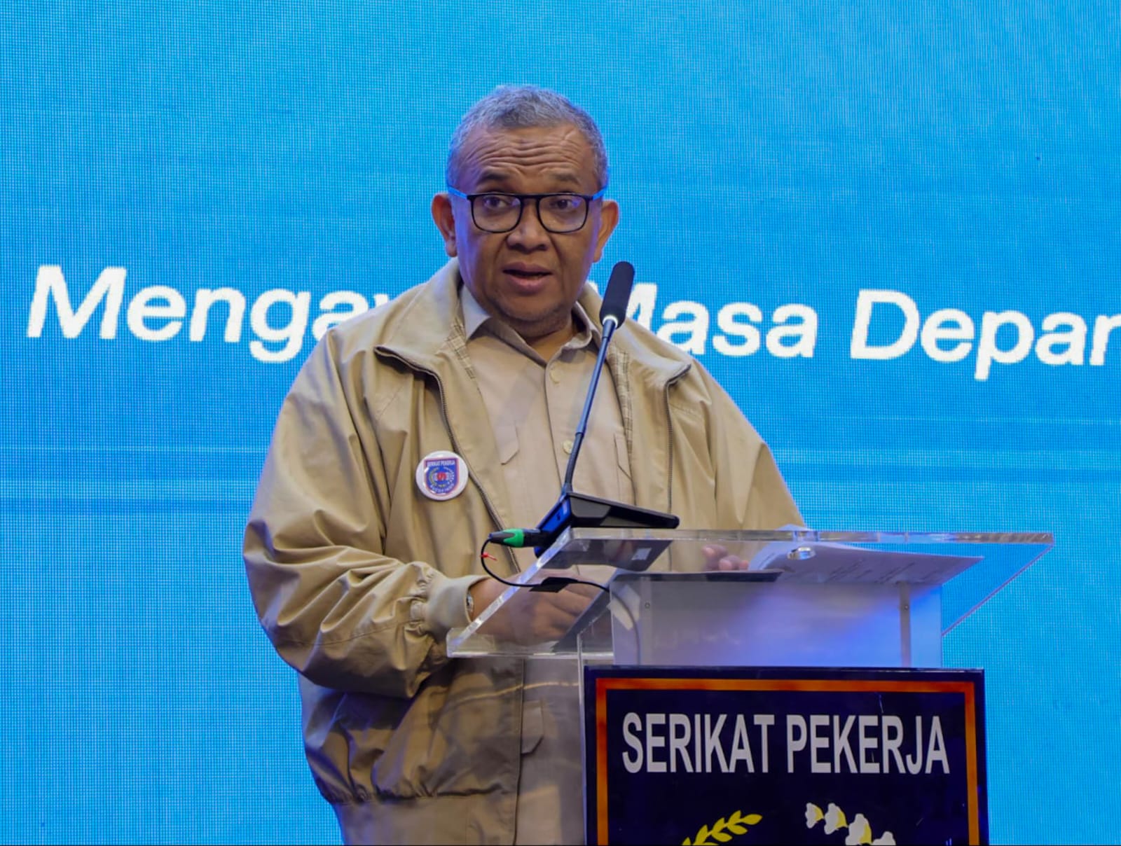 Wamenaker: Dunia Kerja Tak Hanya Lihat Ijazah, Tapi juga Kompetensi
