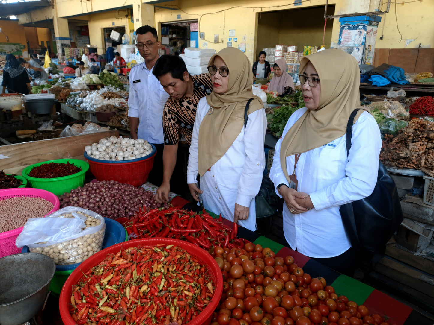 Harga Bumbu Dapur Melonjak di Mataram, Pasokan Seret dan Dolar Menguat Jadi Pemicu