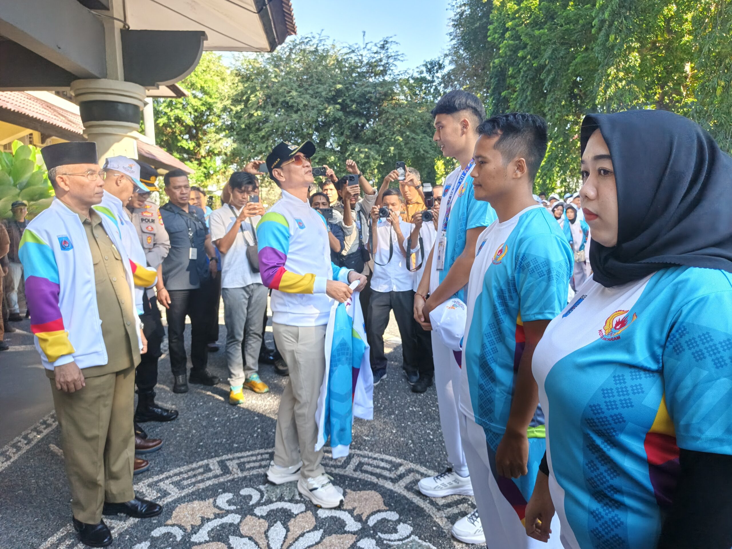 Lepas Kontingen Porprov NTB, Kota Mataram Bidik Hattrick Juara Umum